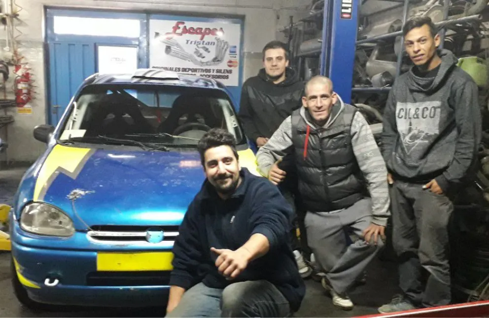 Piloto barilochense busca reunir fondos para volver a correr