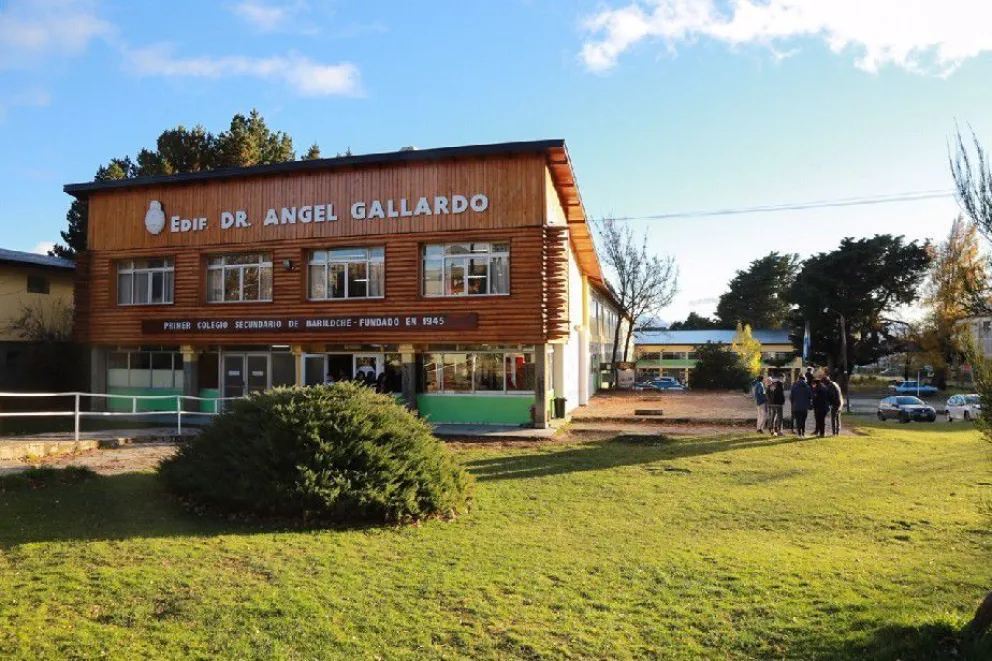 Presentaron tres ofertas para ampliación y construcción de baños en ESRN 46