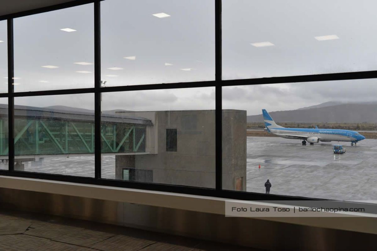 Aerolíneas Argentinas aumenta 60 frecuencias en todo el país