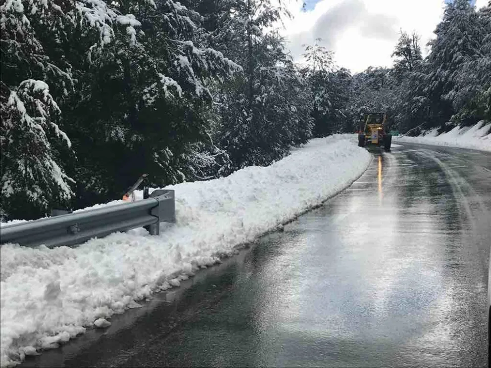Corte total en la Ruta Nacional N°40 tramo Siete Lagos