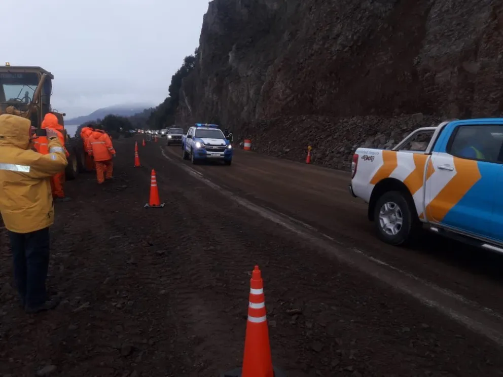 Habilitaron la circulación en la Ruta 40 entre Bariloche y Villa La ...