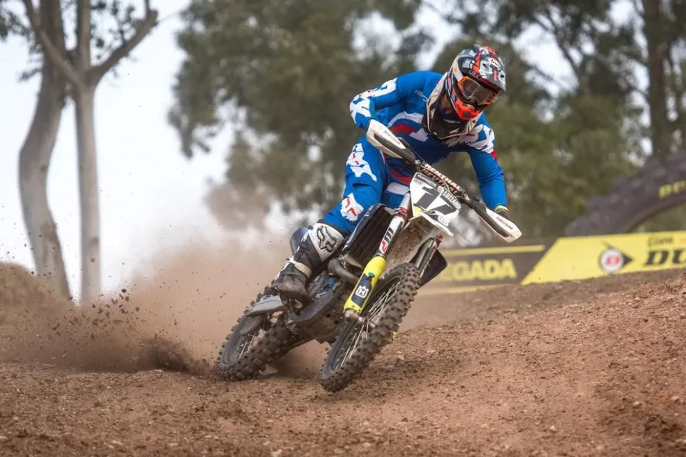 Una victoria más de Luzzardi en el Nacional de Motocross