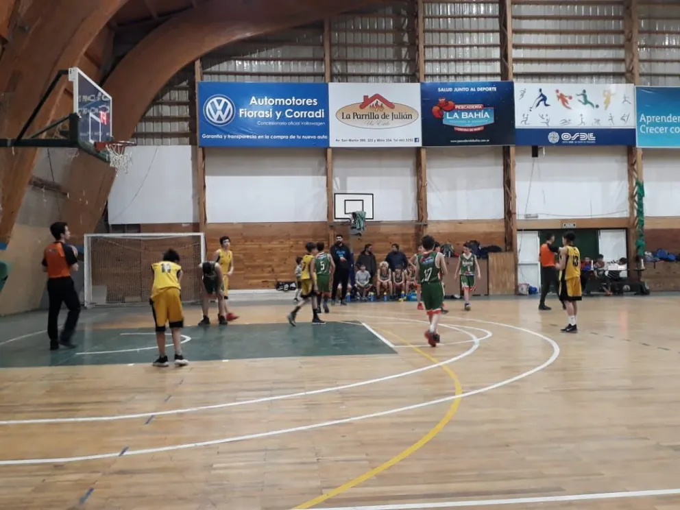 Intensa actividad de las categorías formativas del básquet