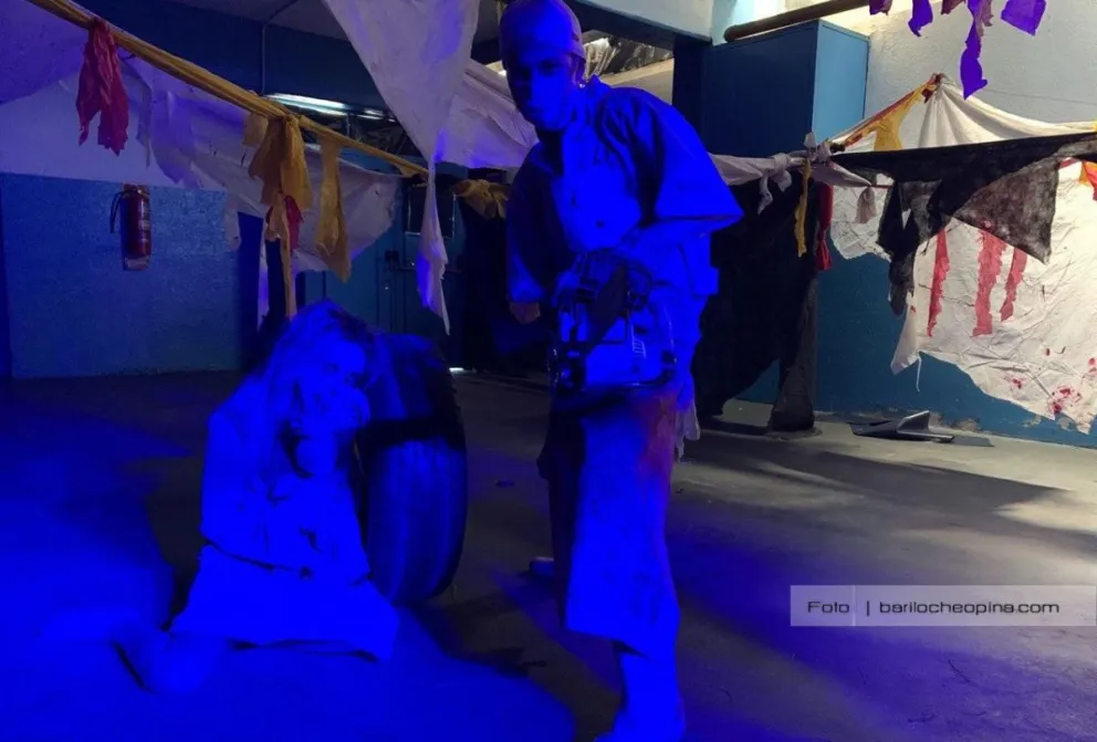 Suman funciones de "Terror Aventura" en el Gimnasio de Bomberos