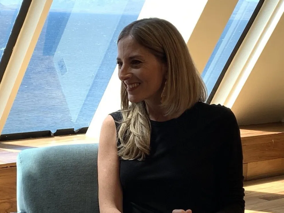 "Pausa", con Vivian Mathis, llega a las redes de Bariloche Opina