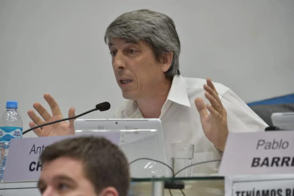 Impulsan una ley para eximir del pago de comisiones inmobiliarias a inquilinos de casas permanentes