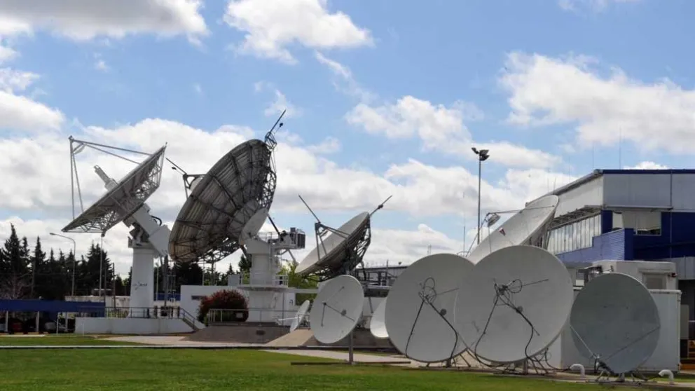 El Gobierno impulsa la privatización del 49% de ARSAT en 2025