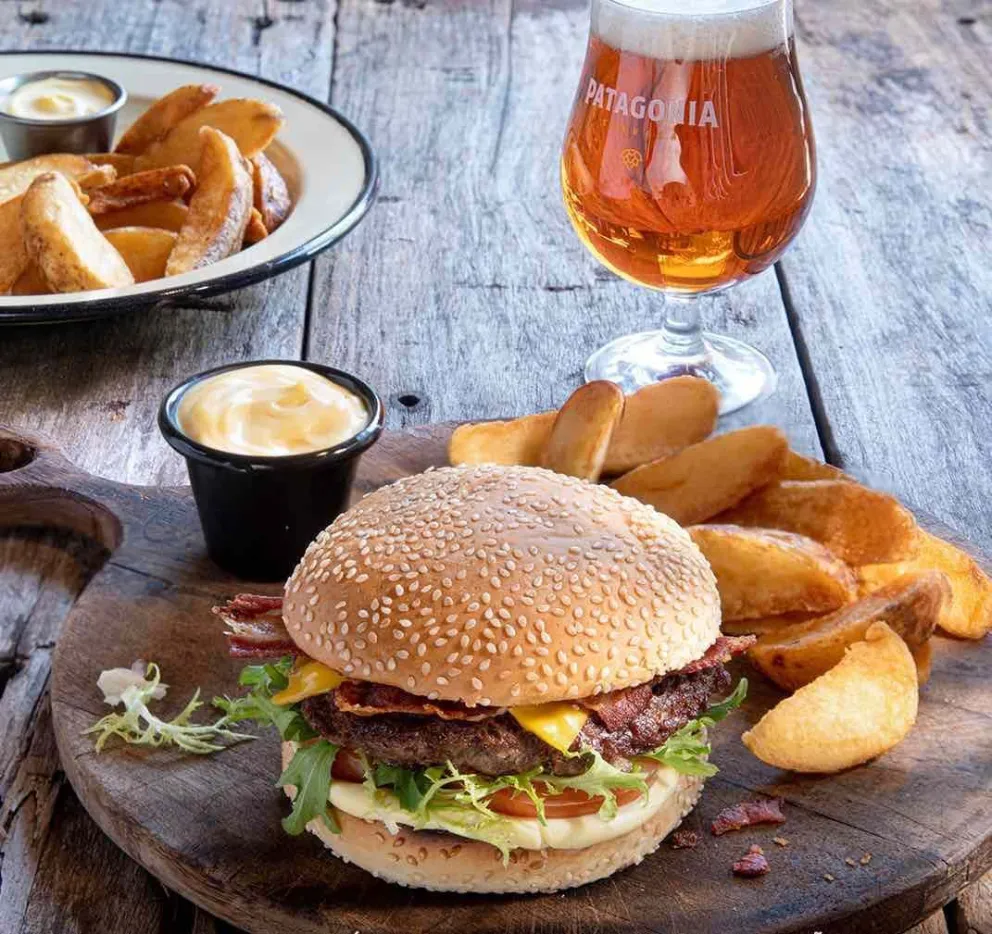 La Microcervecería de Cerveza Patagonia volvió a abrir sus puertas