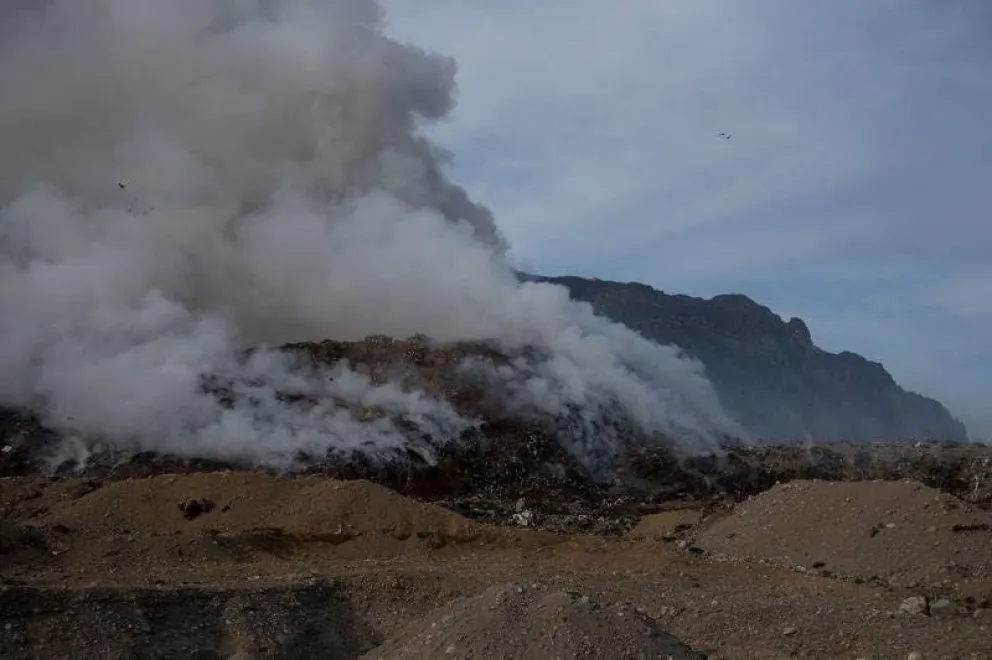 Garza: "Es insólito querer trasladar el Vertedero en un año"