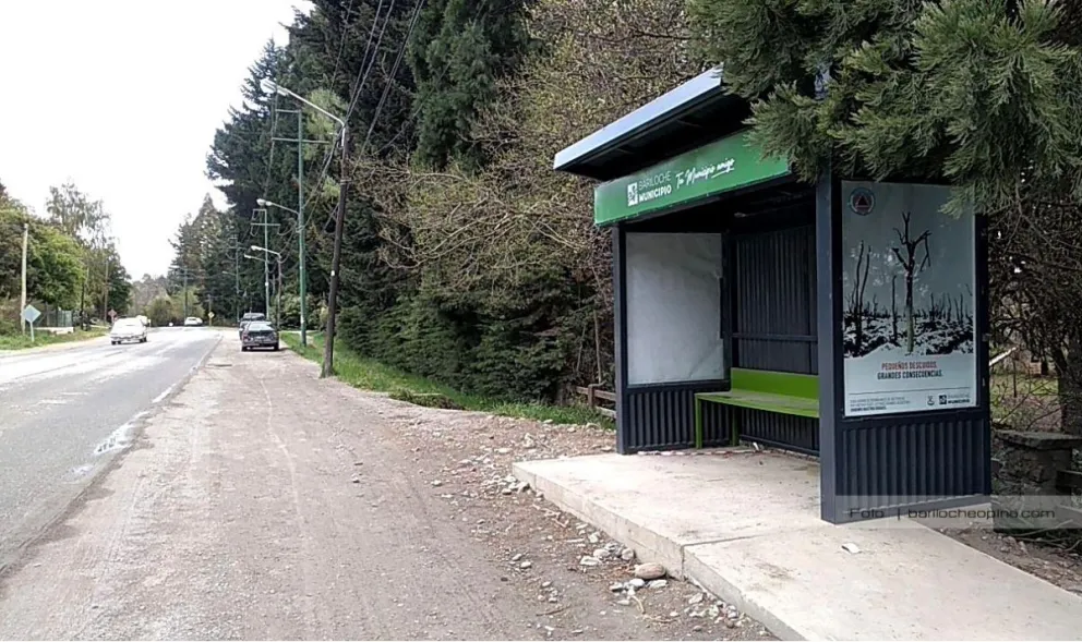 Instalan nuevas garitas para el transporte público de pasajeros