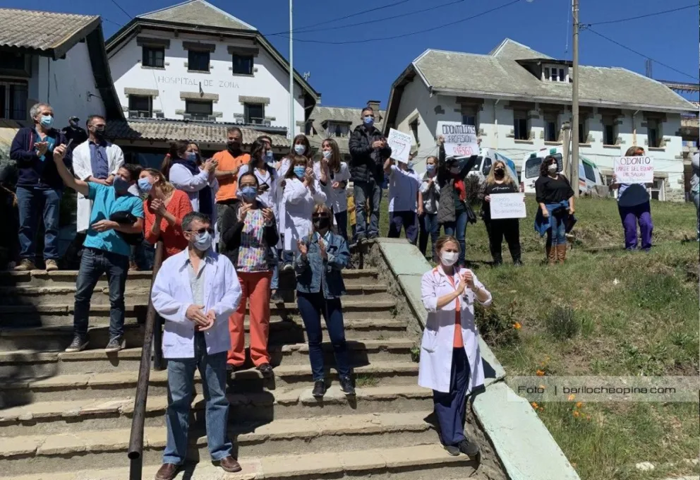 Renunciaron los 32 jefes de área del Hospital Zonal de Bariloche
