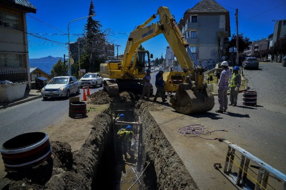 Precaución al transitar por avances en la obra del Colector Costanero