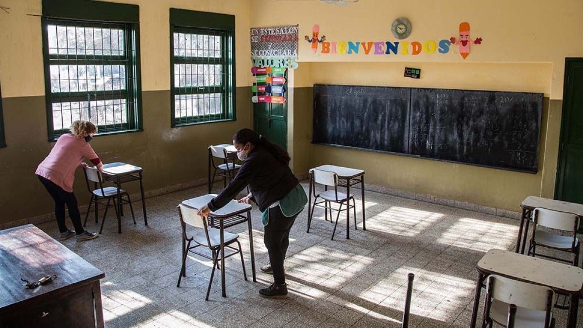 La extensión horaria se implementará desde el 3 de septiembre en 37 escuelas de Río Negro