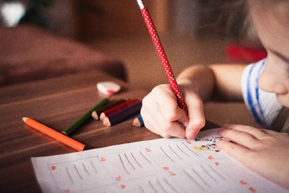 6 de cada 10 alumnos vulnerables no alcanzan el nivel mínimo de lectura en primaria