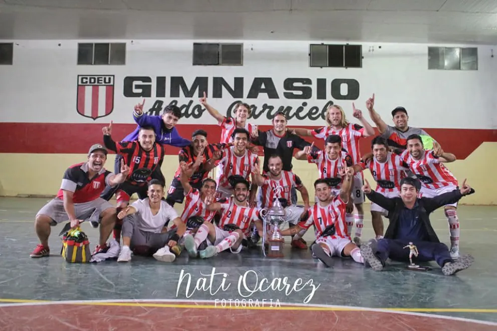 Estudiantes Unidos fue campeón de la Copa Bariloche de futsal