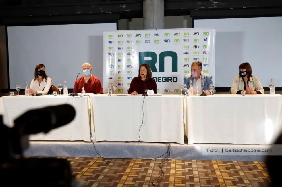 Arabela Carreras anunció las nuevas restricciones para Bariloche y Dina Huapi