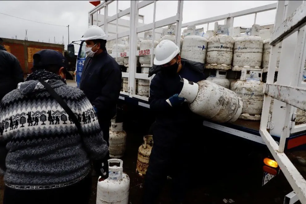 Comenzó en Bariloche la entrega de cupones para garrafas del Plan Calor