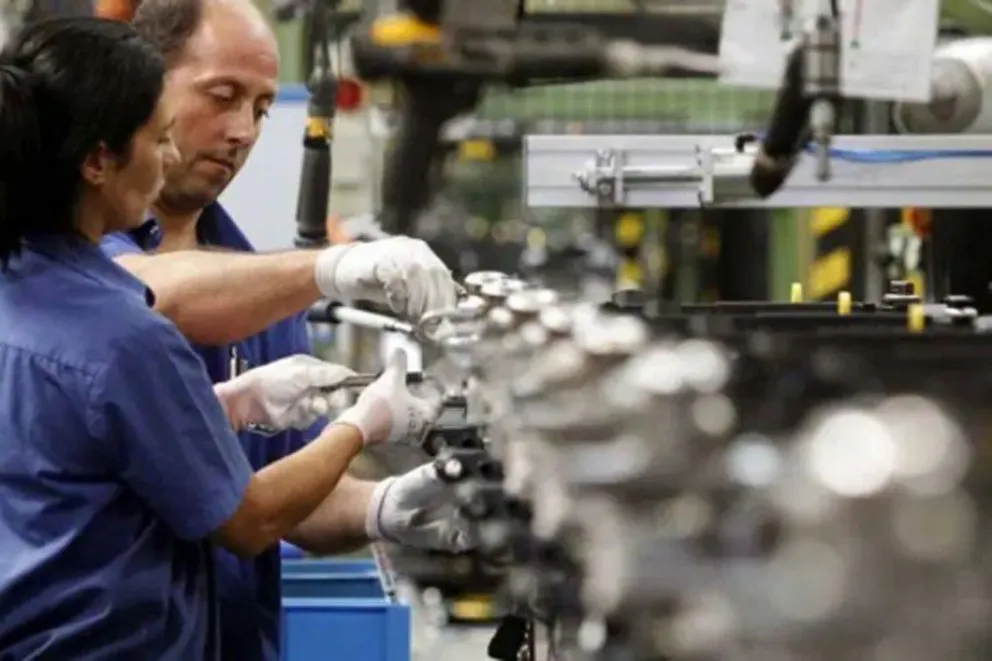 El Gobierno convocó a debatir el Salario Mínimo, Vital y Móvil para 2025