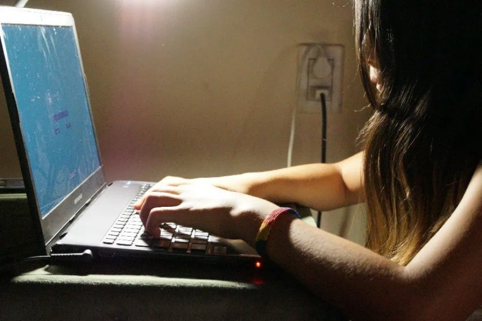 Grooming: 1 de cada 4 chicos recibe solicitudes de desnudez por internet