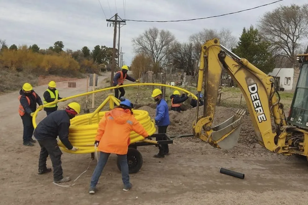 La Provincia incluirá 1410 familias al servicio de gas