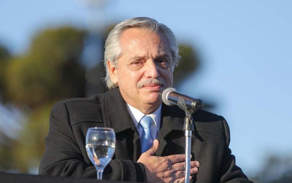Fernández llega este martes a Bariloche