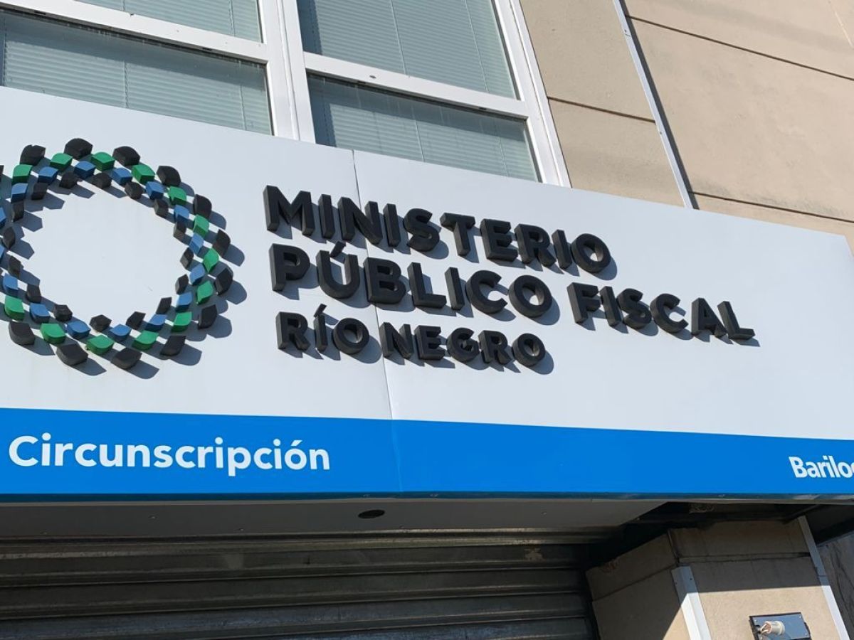 Megaoperativo en Bariloche, Cipolletti y Roca por tenencia y distribución de imágenes de abuso infantil