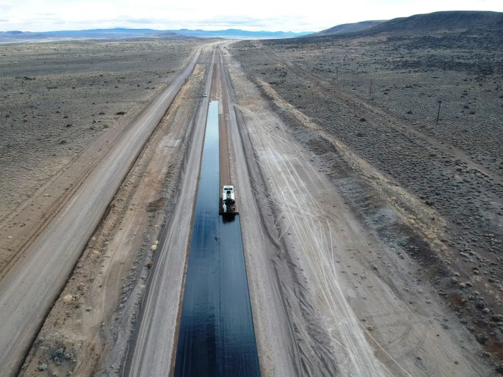 Cobarrubia habló sobre los avances en la pavimentación de la Ruta 23