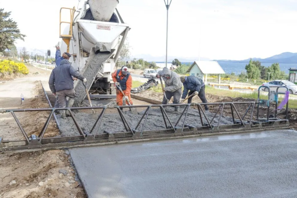 Avanzan los trabajos en el acceso al barrio Las Victorias