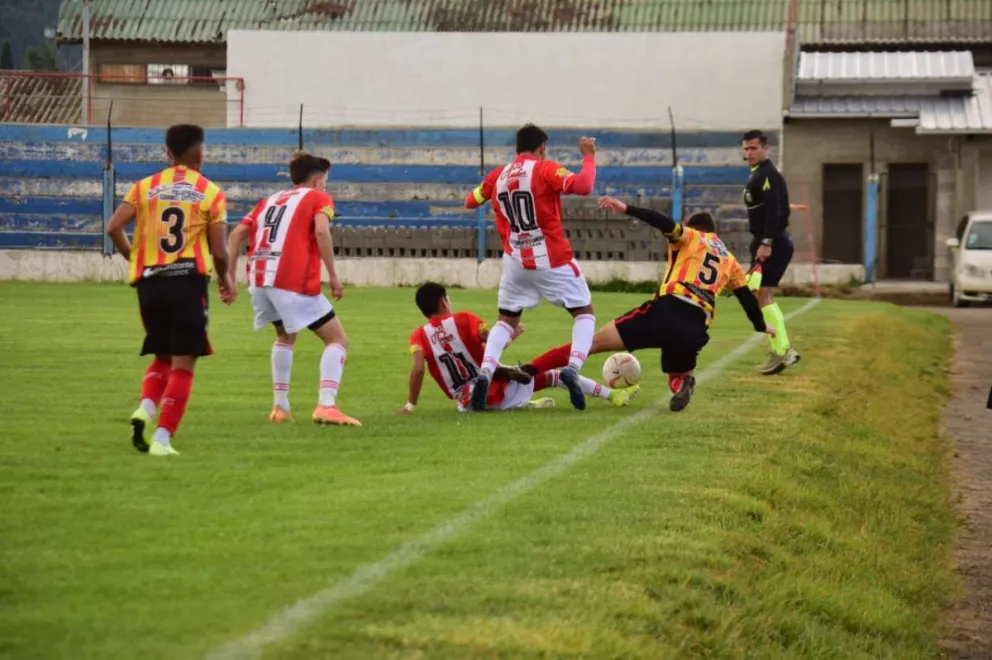 Estudiantes Unidos vs Cruz del Sur / Imagen de archivo