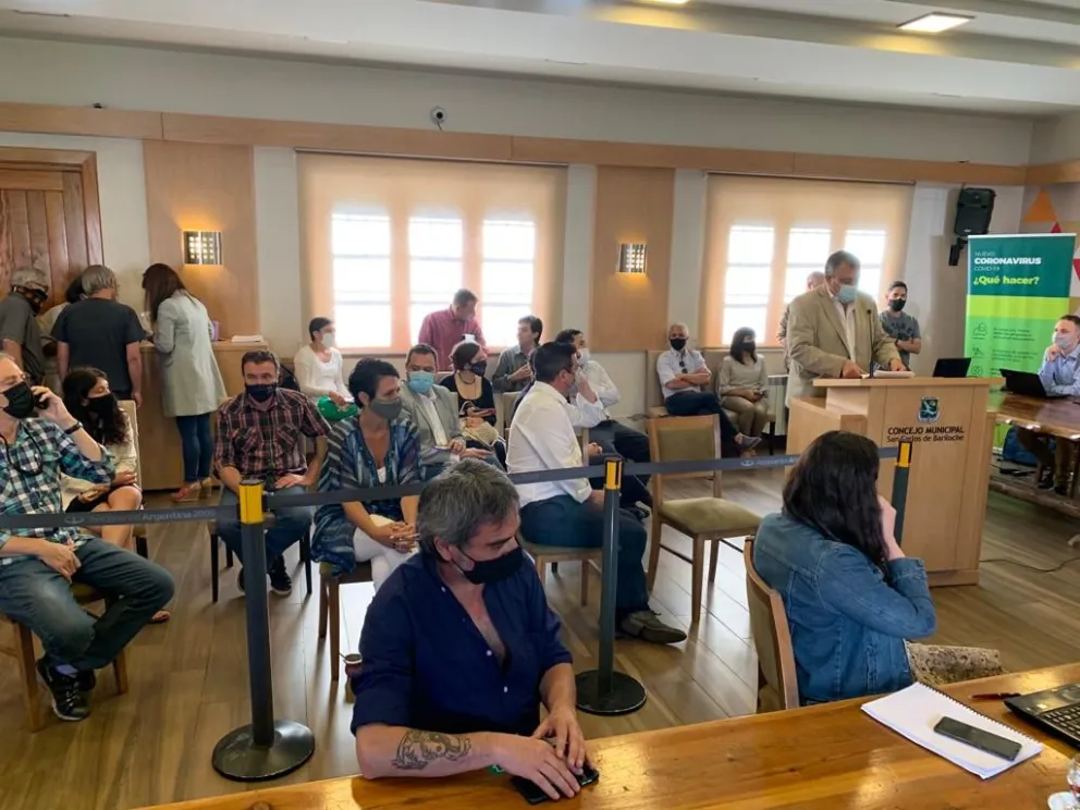 Gennuso ante el Concejo: "De Europa vinimos muy conformes y estamos en un buen camino"