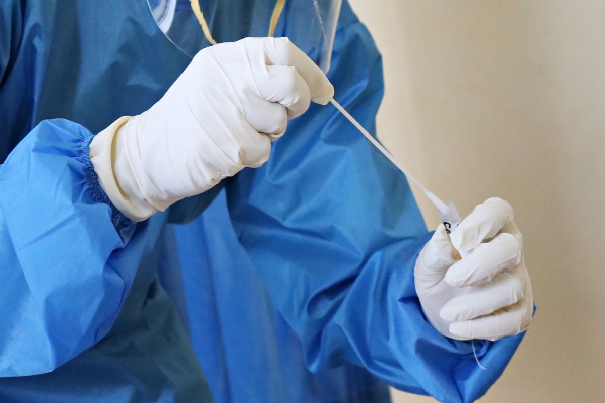 Hubo 10.614 contagios de coronavirus en el país, un 46% menos que la semana pasada