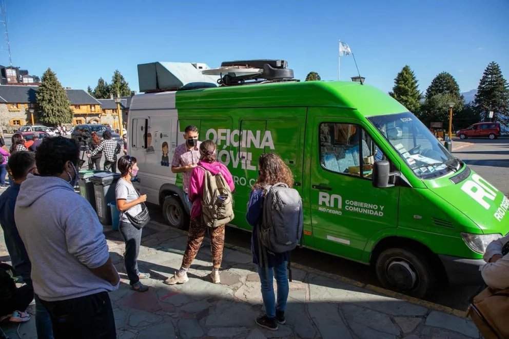 Este verano el Registro Civil Móvil recorrerá cuatro puntos turísticos