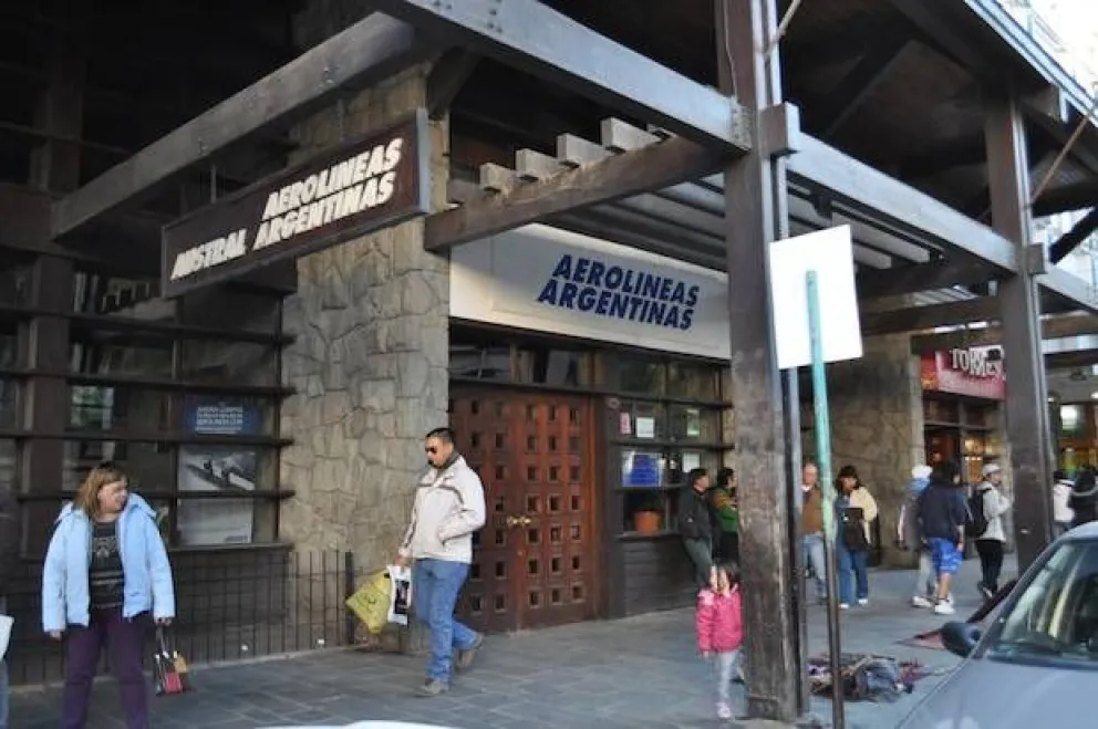 La historia del edificio de Aerolíneas en Bariloche, entre recuerdos, rumores y patrimonio