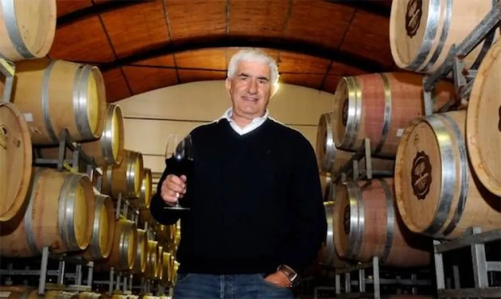 Distinguen a un argentino como "Mejor Enólogo del Mundo"