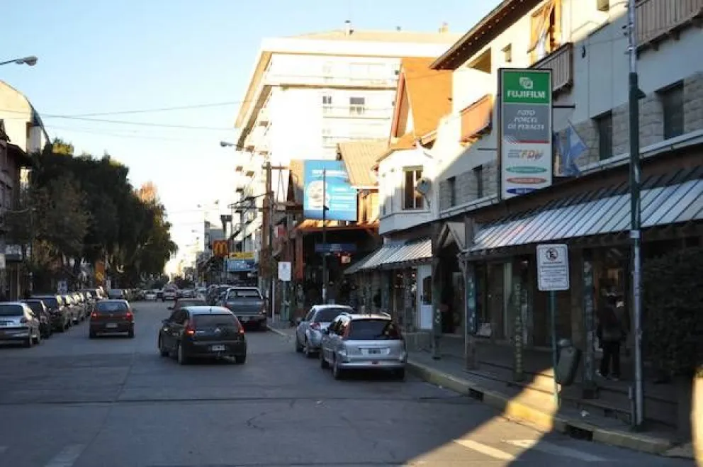 Declaran inconstitucional el proceso para revalidar habilitaciones comerciales