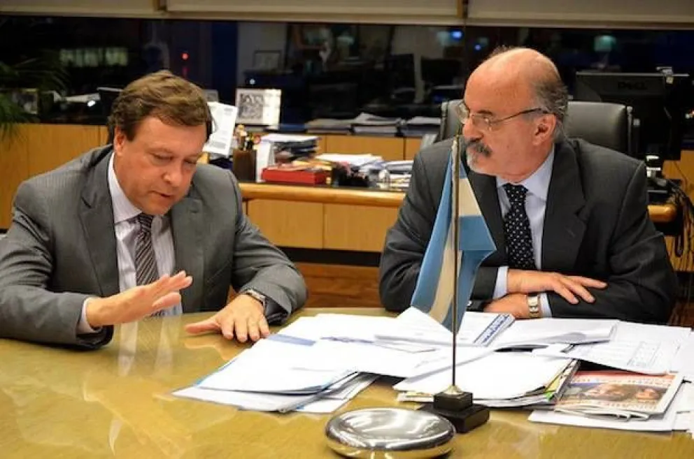 Firman convenio para capacitar a trabajadores ferroviarios