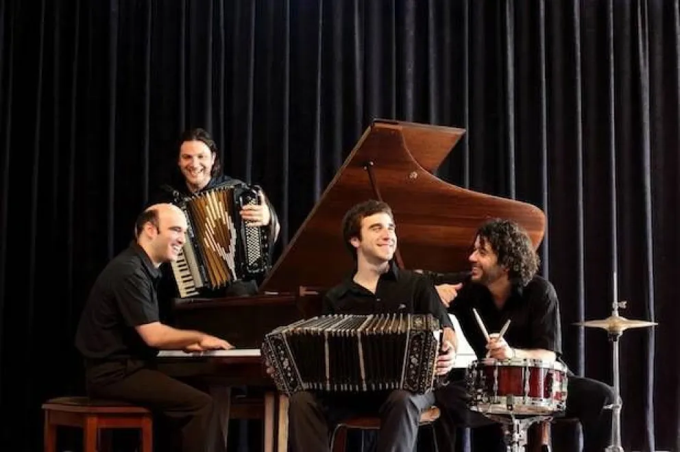 Tengo pal Truco presenta, "Son Buenas"