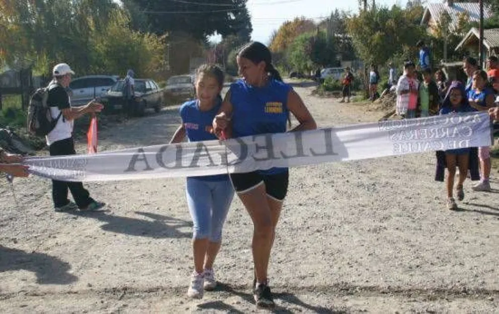 Carrera en homenaje a Andrés Peralta