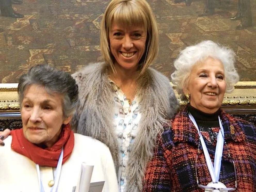 Diputados distinguió a Nelly Panizza