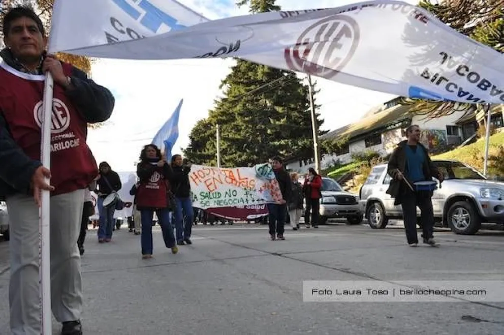 Trabajadores de ATE marcharon al Concejo