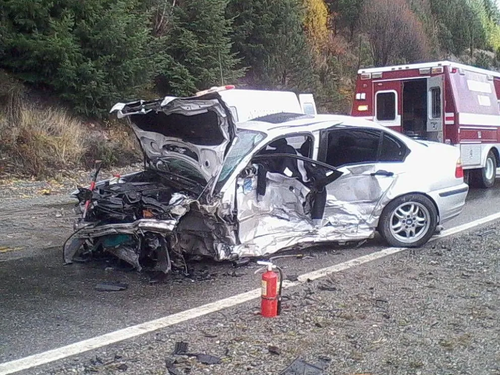 Tres muertos en choque frontal en El Bolsón
