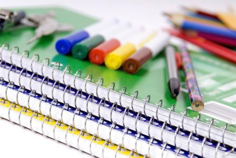 Avanza la negociación para lanzar una canasta escolar a bajos precios