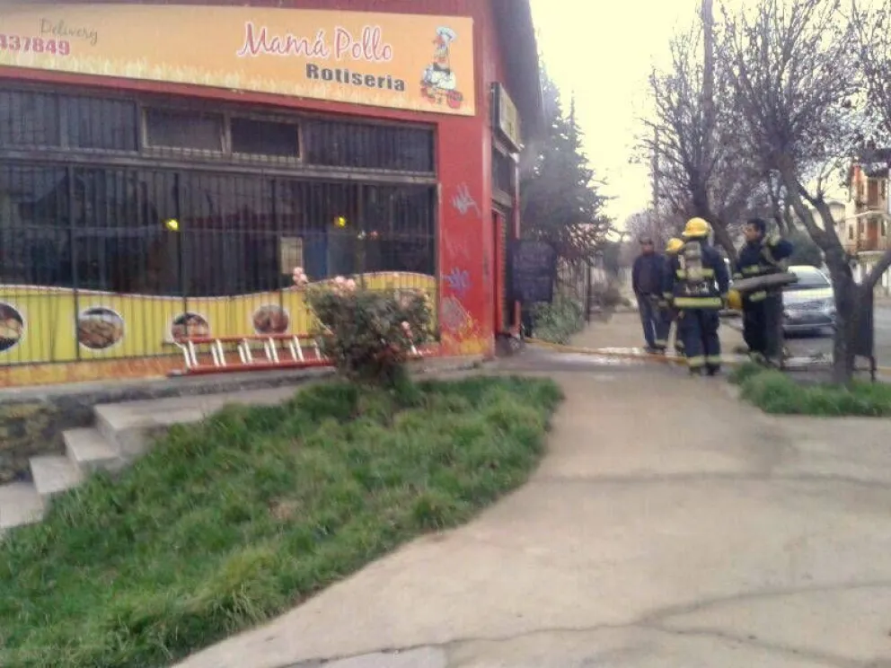 Incendio en rotisería de Tiscornia y Palacios
