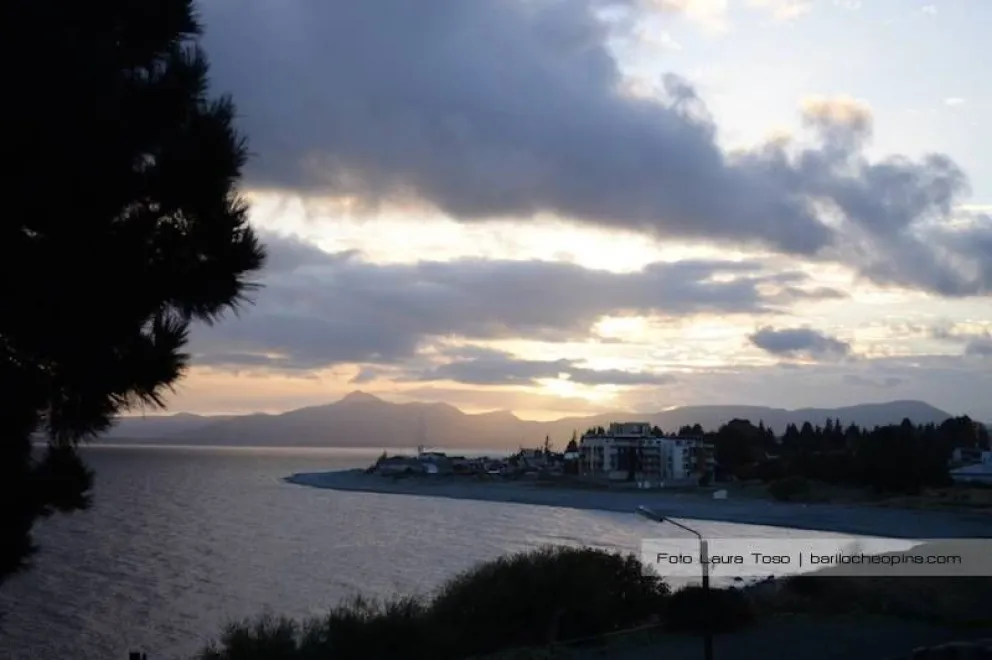 Jueves con 17 grados de máxima y cielo mayormente cubierto en Bariloche