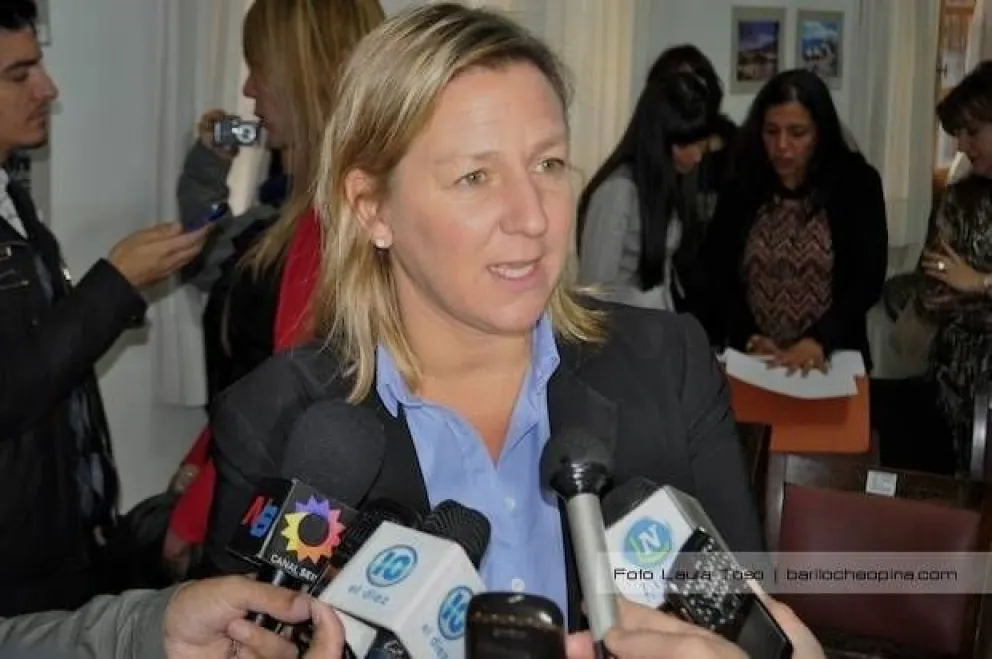 "Aún no he tomado la decisión personal y familiar de ser candidata"