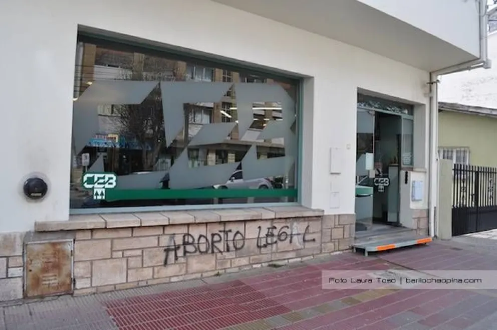 La CEB realiza controles de conexiones clandestinas