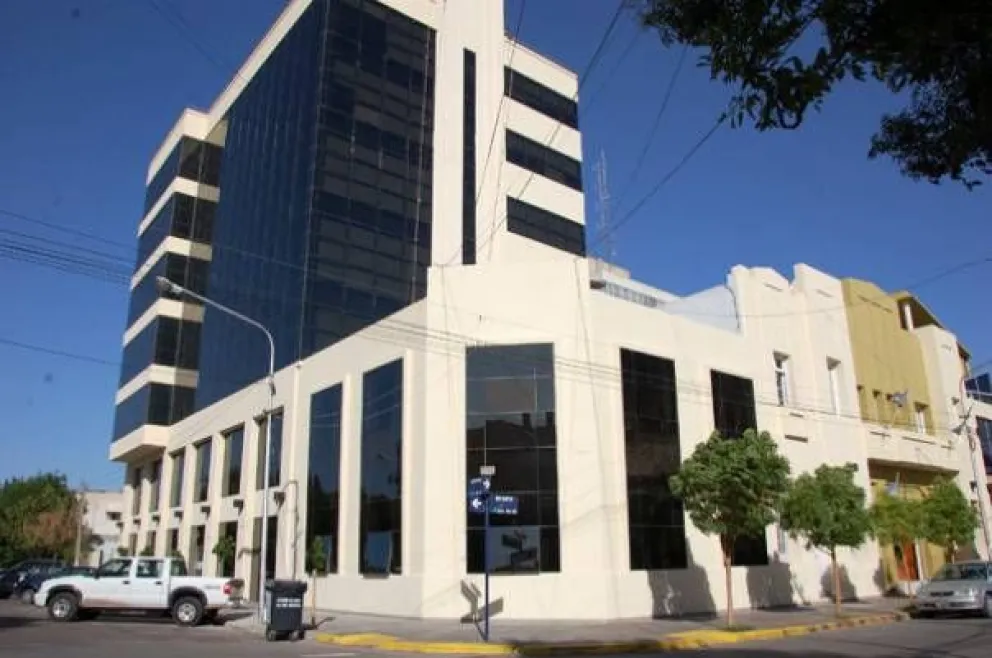 La Legislatura de Río Negro homenajeó los 41 años de democracia y al ex presidente Raúl Alfonsín