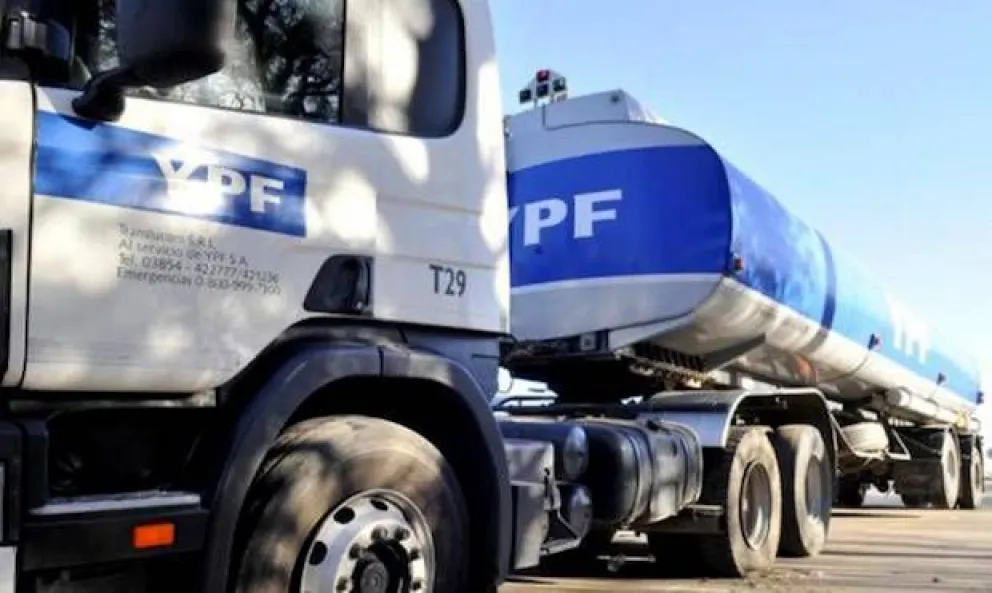 YPF se sumó a Shell con la suba de 4% en sus combustibles acordada con el Gobierno
