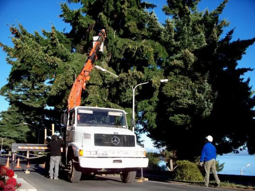 Precaución al transitar por Bustillo al 10.500