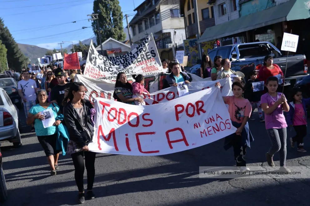 Marcha en reclamos por la aparición de Micaela